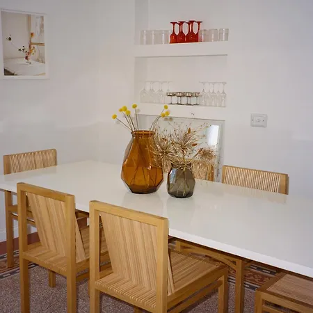 アパート Les~ones ヴァスト